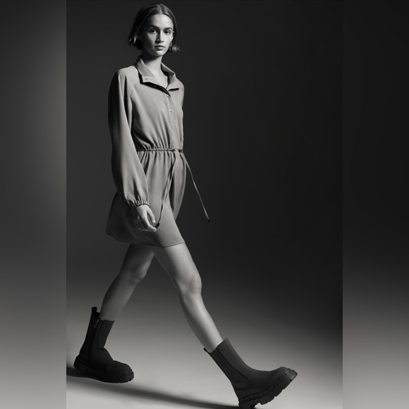 Zara Dress - Picture 3 of 7